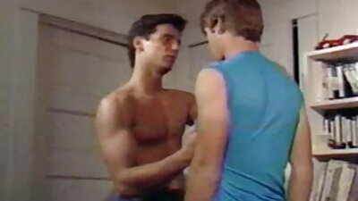 Seks sex mamuśki free na świeżym powietrzu przed kamerą publicznego agenta i naiwnej nastolatki