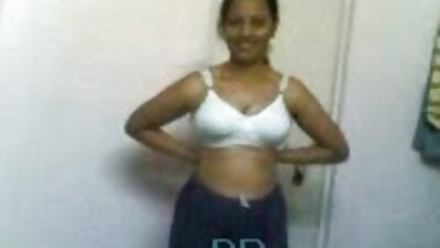 Blondynka z tatuażami pokazuje nam, że sex mamuski za darmo uwielbia seks analny i ssanie kutasa